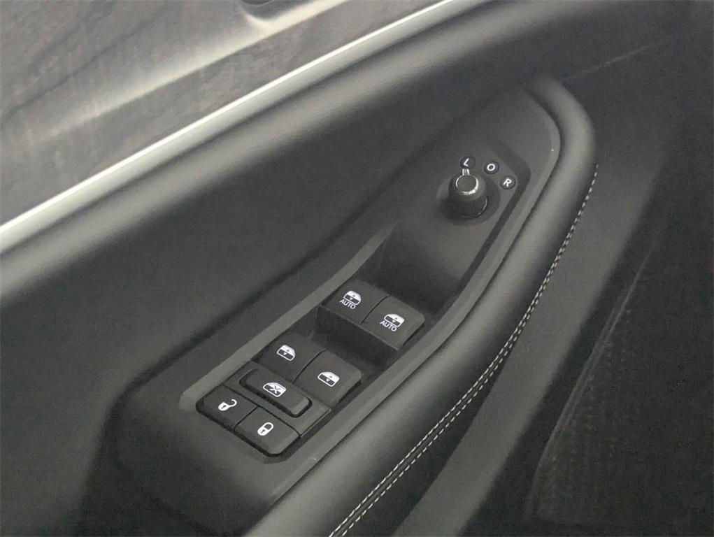 new 2025 Jeep Grand Cherokee car, priced at $41,822