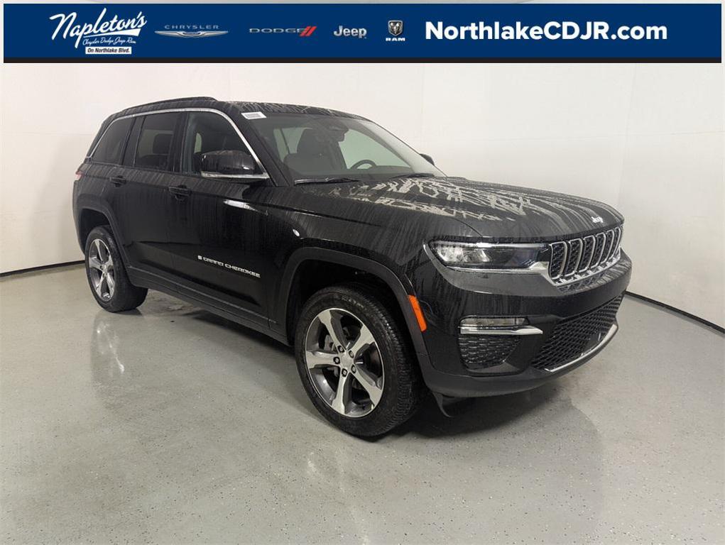 new 2025 Jeep Grand Cherokee car, priced at $41,822