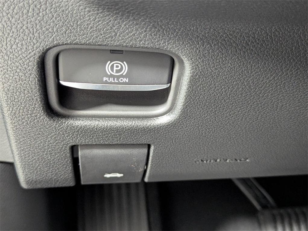 new 2025 Jeep Grand Cherokee car, priced at $41,822