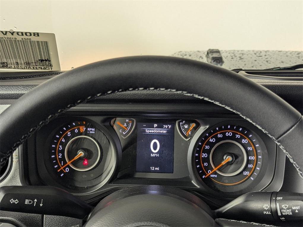 new 2025 Jeep Gladiator car, priced at $42,158