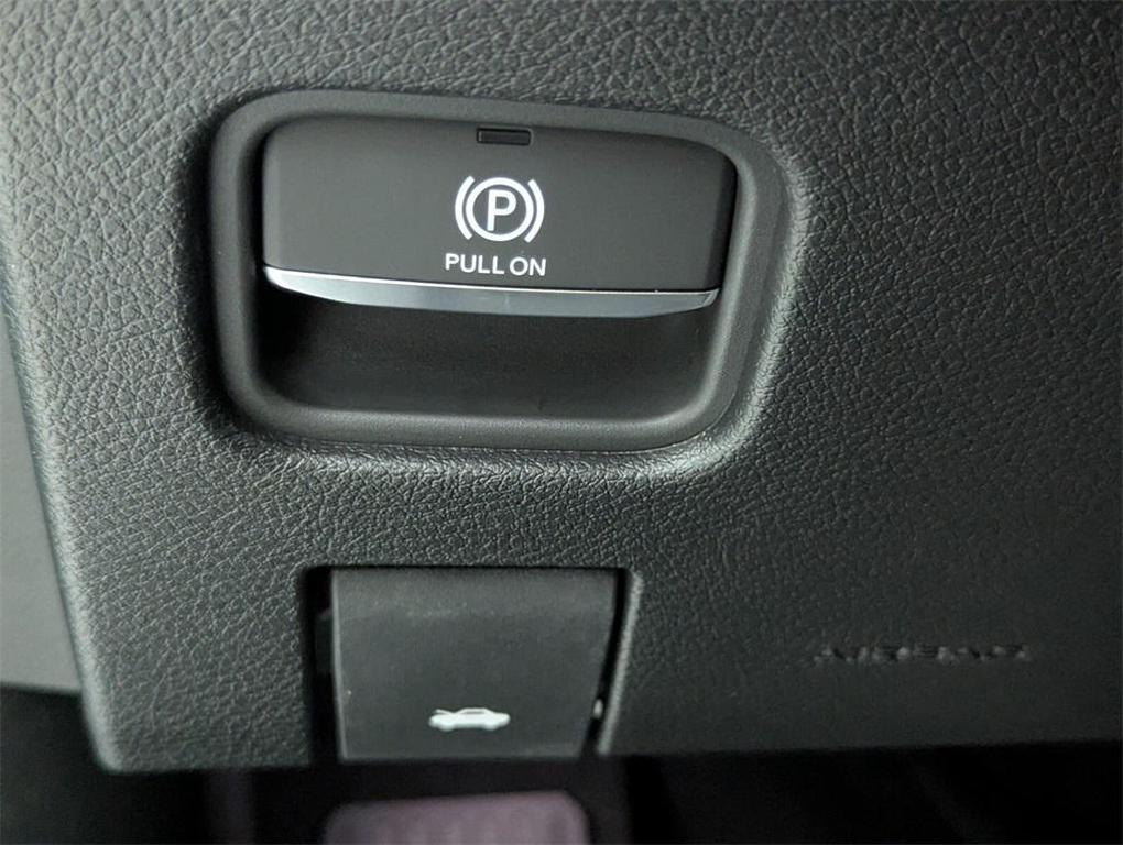 new 2025 Jeep Grand Cherokee L car, priced at $30,775