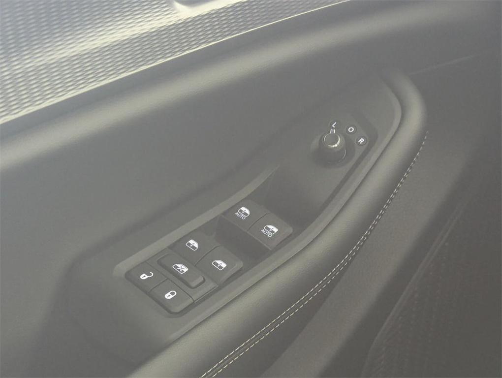 new 2025 Jeep Grand Cherokee L car, priced at $30,775