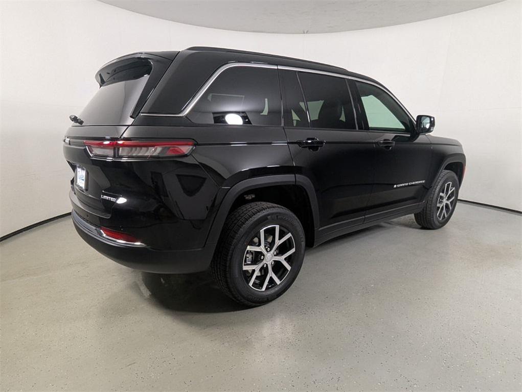 new 2025 Jeep Grand Cherokee car, priced at $31,831