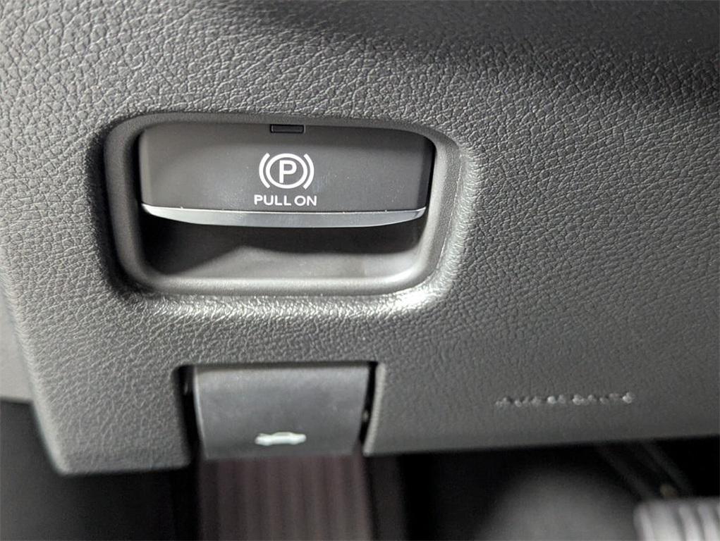 new 2025 Jeep Grand Cherokee car, priced at $31,831