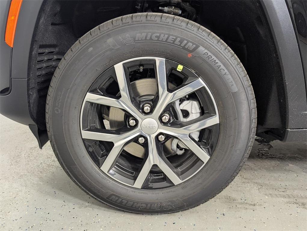 new 2025 Jeep Grand Cherokee car, priced at $31,831