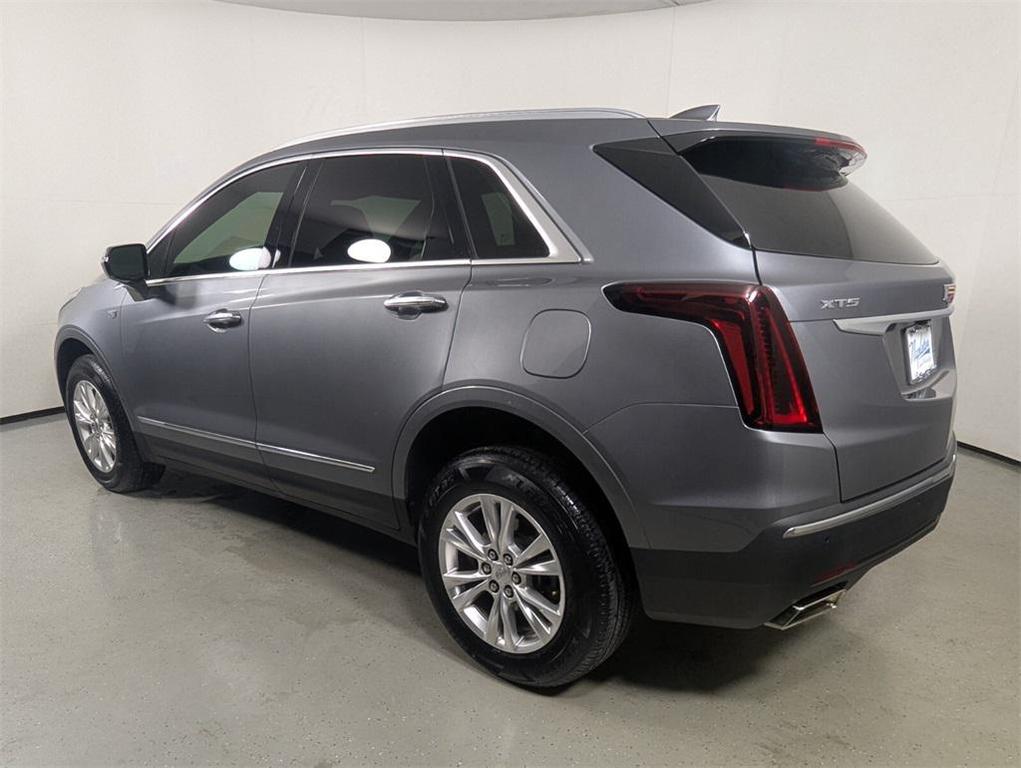 used 2021 Cadillac XT5 car, priced at $20,788