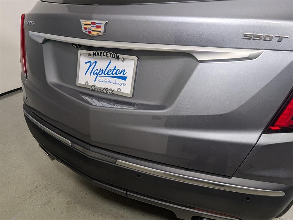 used 2021 Cadillac XT5 car, priced at $20,788