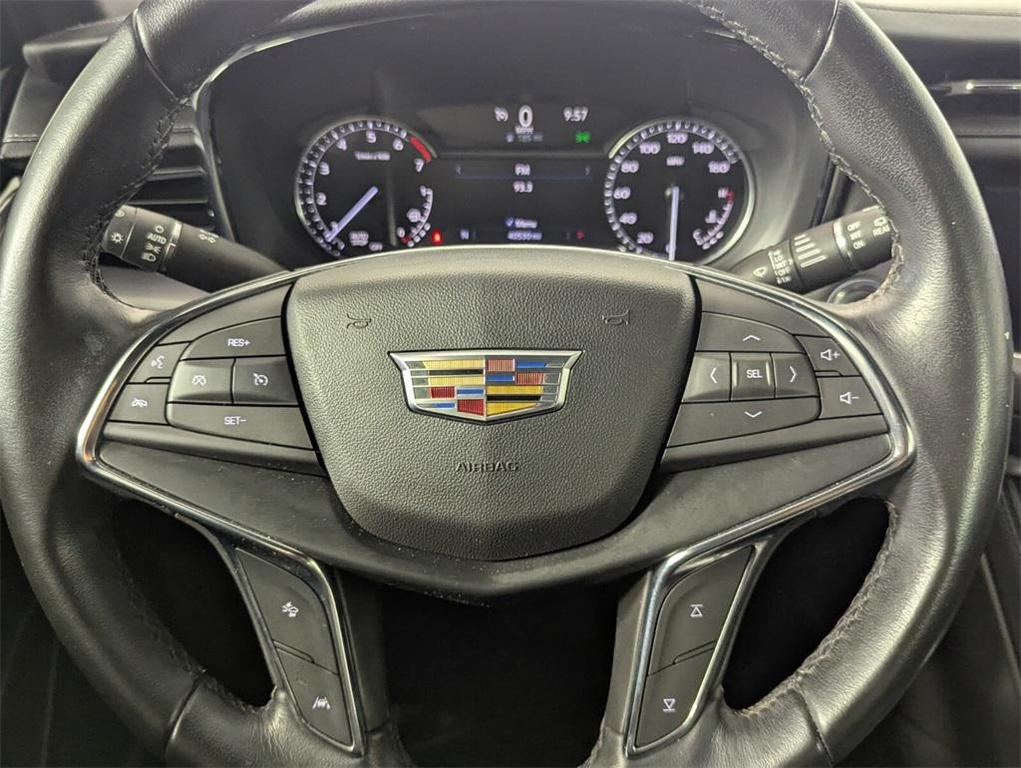 used 2021 Cadillac XT5 car, priced at $20,788