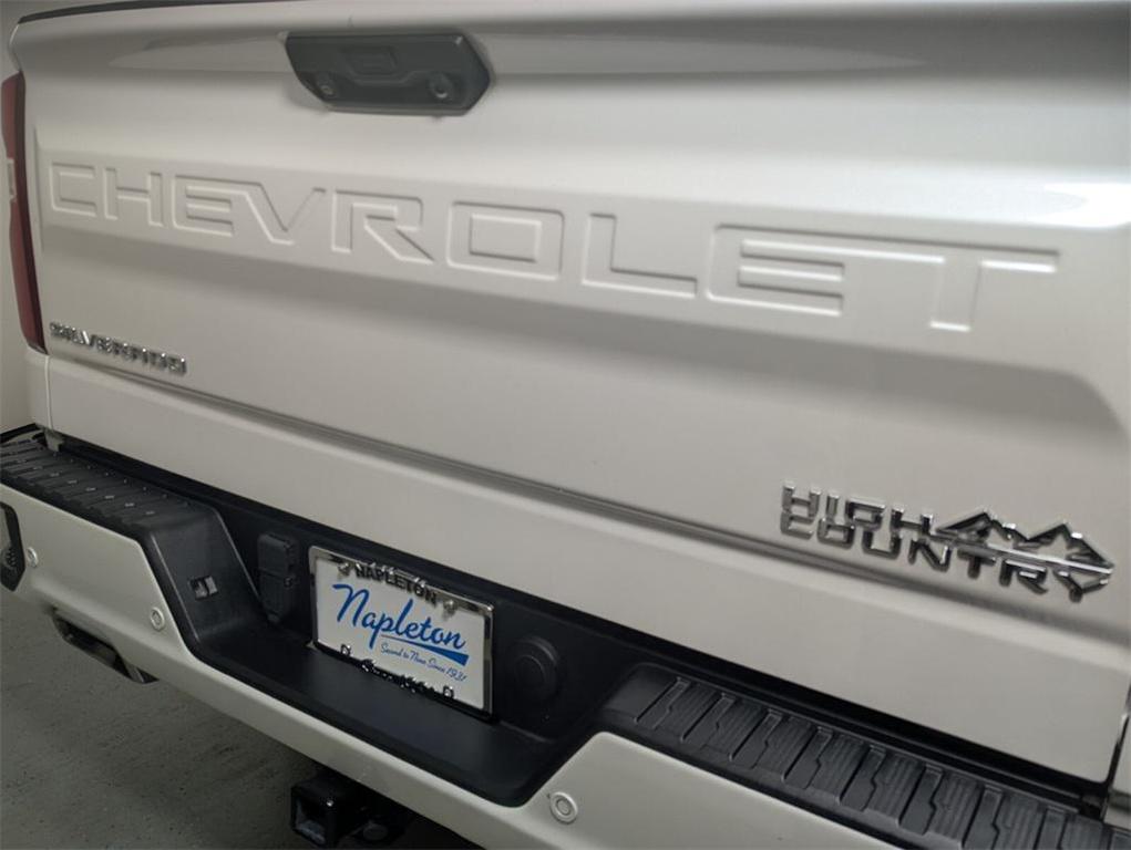 used 2022 Chevrolet Silverado 1500 car, priced at $38,688