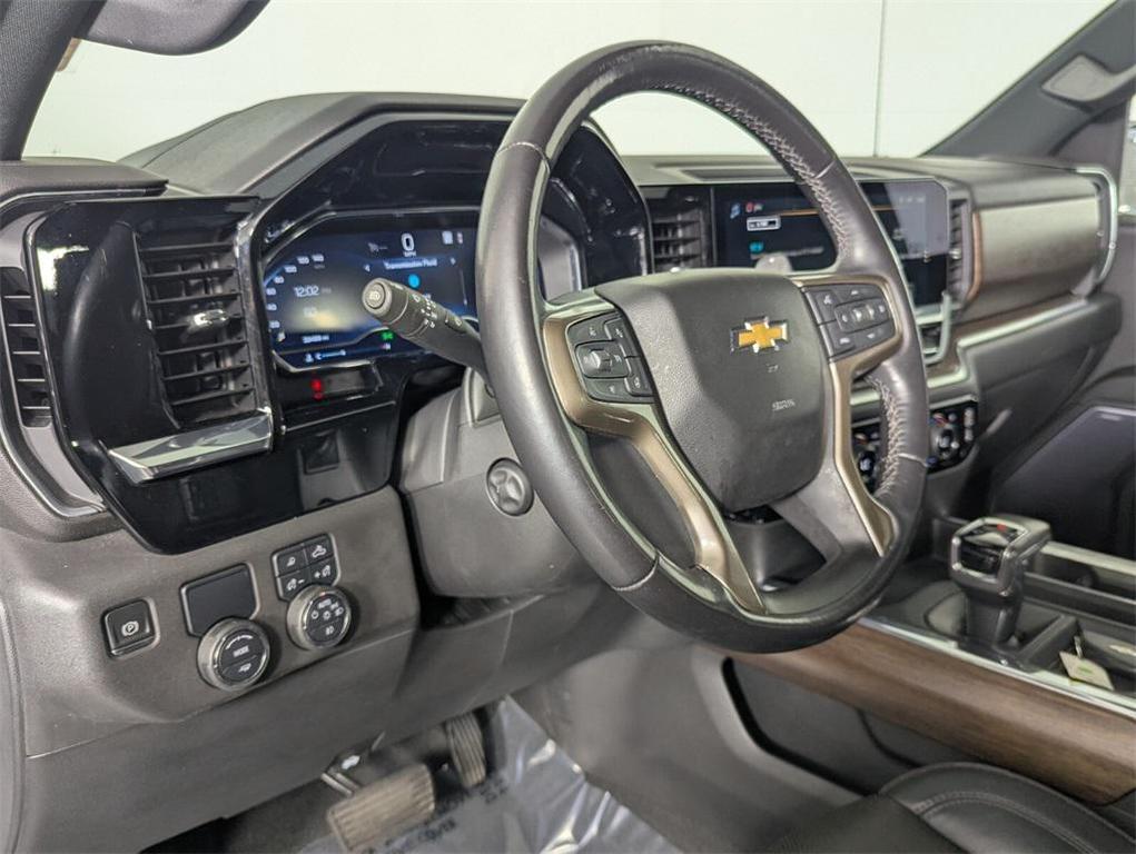 used 2022 Chevrolet Silverado 1500 car, priced at $38,688