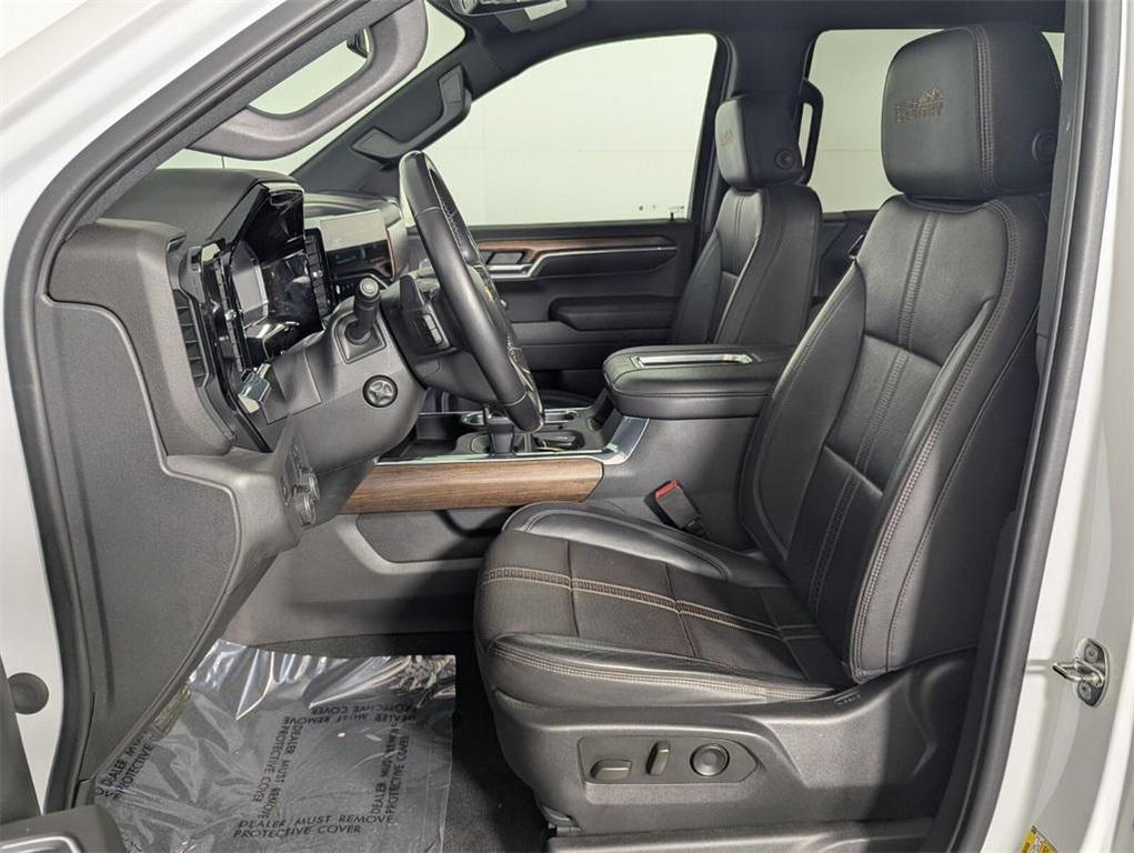 used 2022 Chevrolet Silverado 1500 car, priced at $38,688