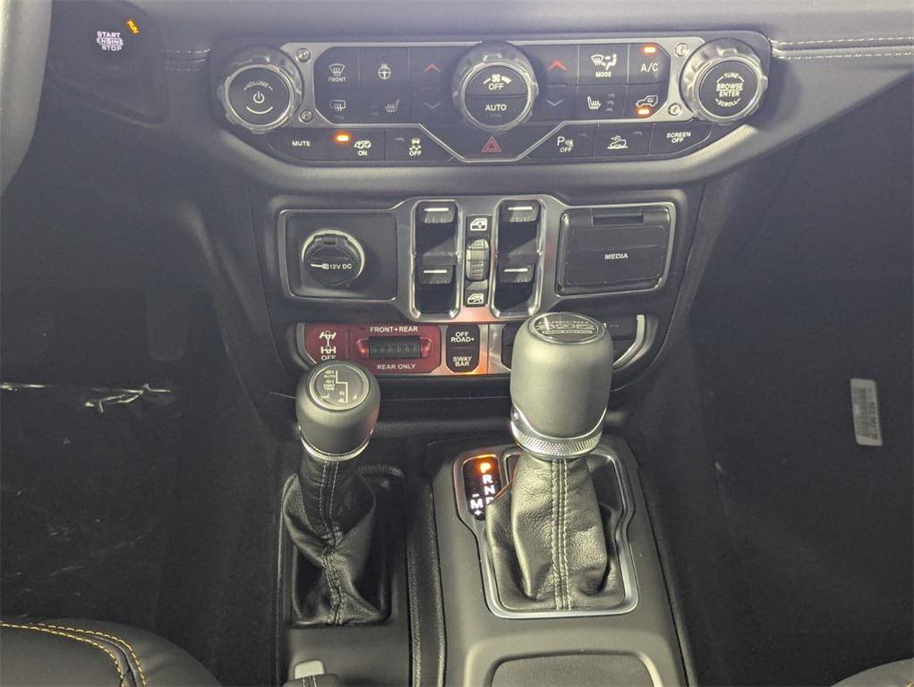 new 2025 Jeep Wrangler car, priced at $99,119