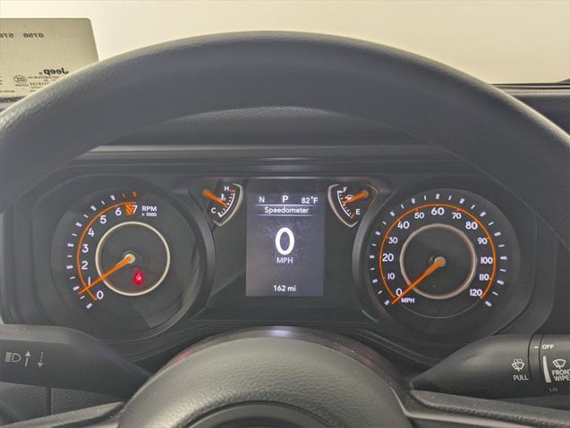new 2025 Jeep Gladiator car, priced at $37,106
