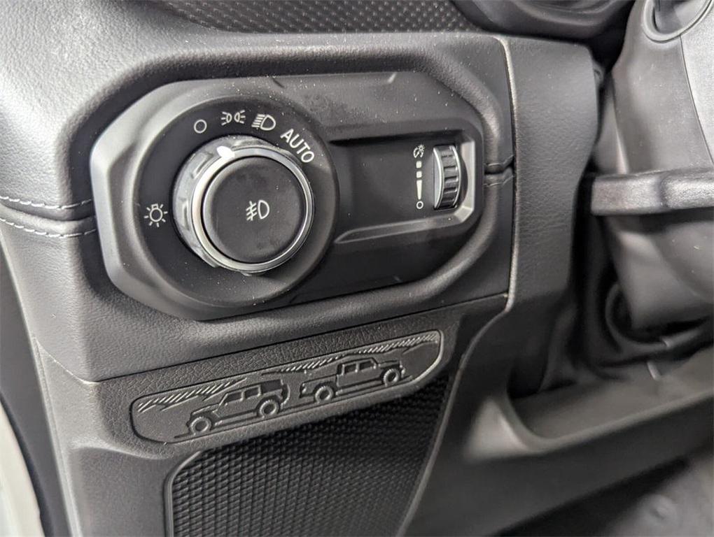 new 2025 Jeep Wrangler car, priced at $92,387