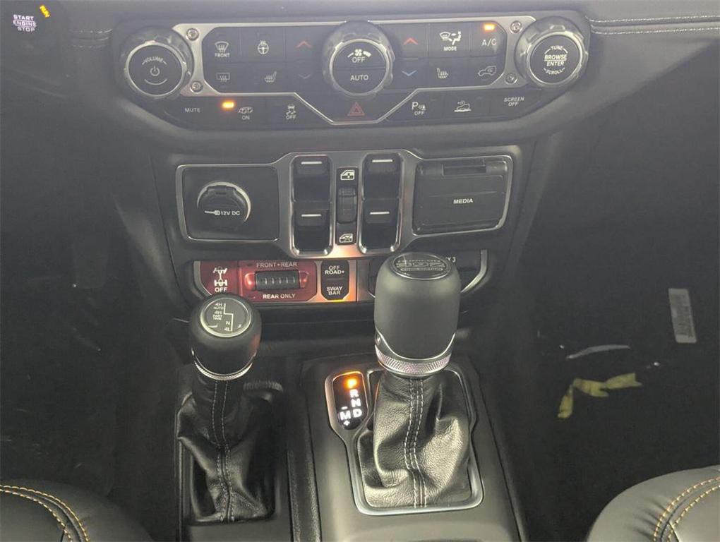 new 2025 Jeep Wrangler car, priced at $92,387