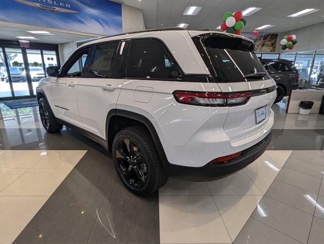 new 2025 Jeep Grand Cherokee car, priced at $47,865