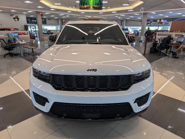 new 2025 Jeep Grand Cherokee car, priced at $47,865