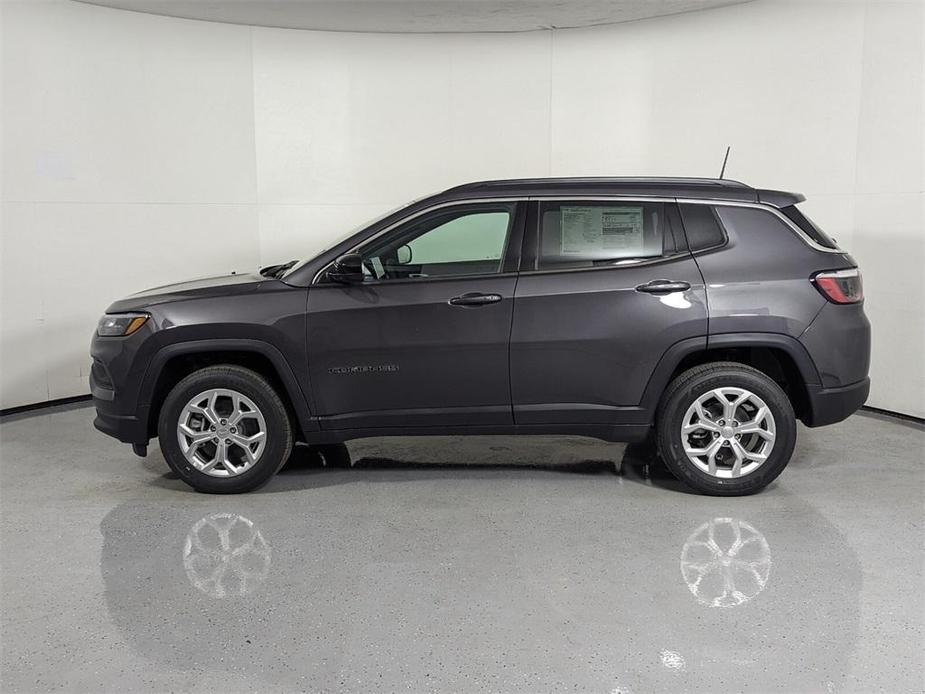 new 2024 Jeep Compass car, priced at $26,800