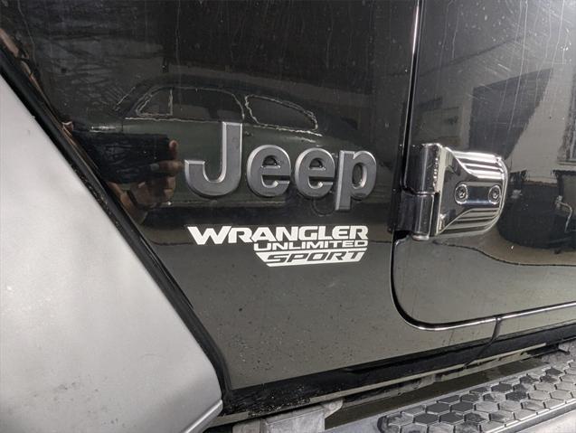 used 2021 Jeep Wrangler Unlimited car, priced at $31,900