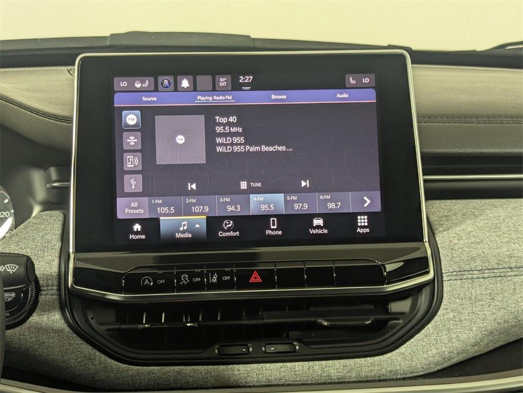 used 2023 Jeep Compass car, priced at $22,992