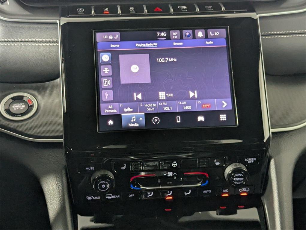 new 2025 Jeep Grand Cherokee car, priced at $39,955