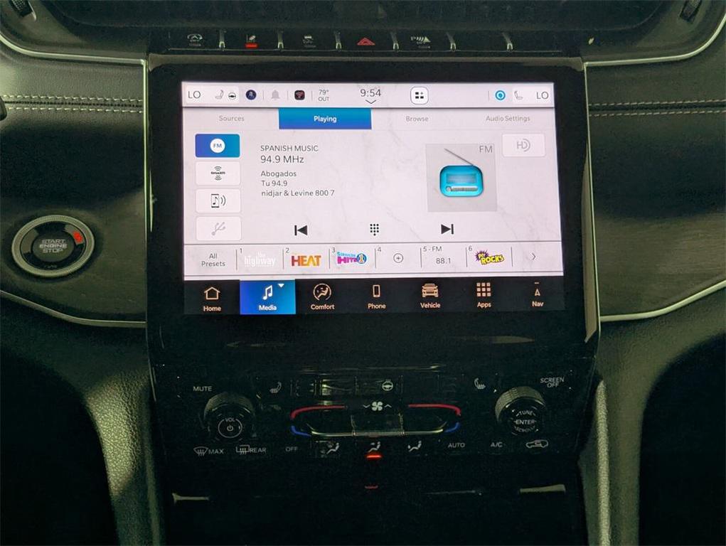 new 2025 Jeep Grand Cherokee car, priced at $35,941