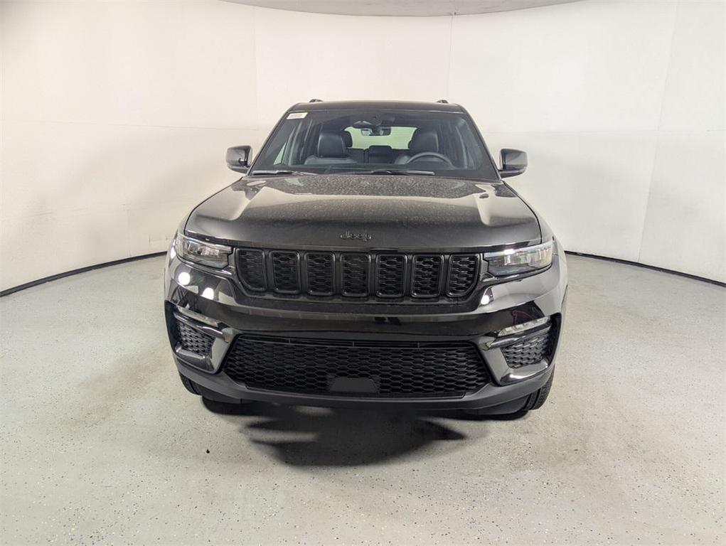 new 2025 Jeep Grand Cherokee car, priced at $35,941