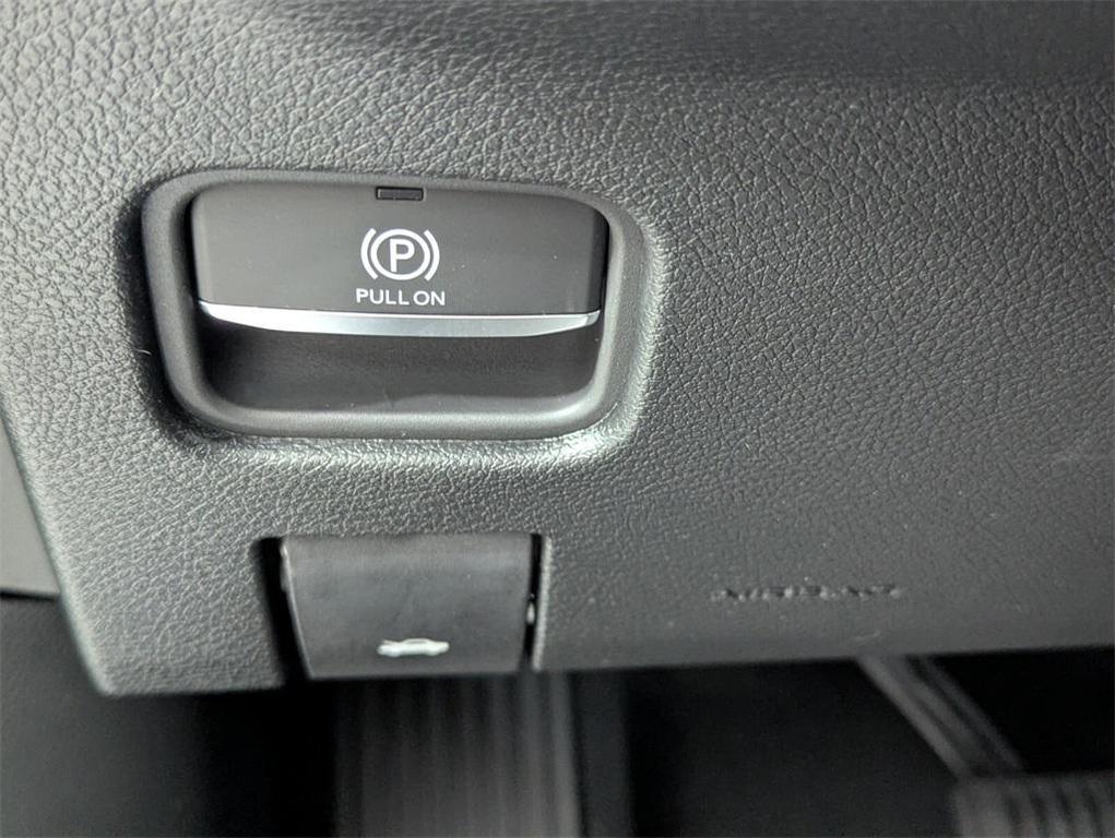 new 2025 Jeep Grand Cherokee car, priced at $35,941