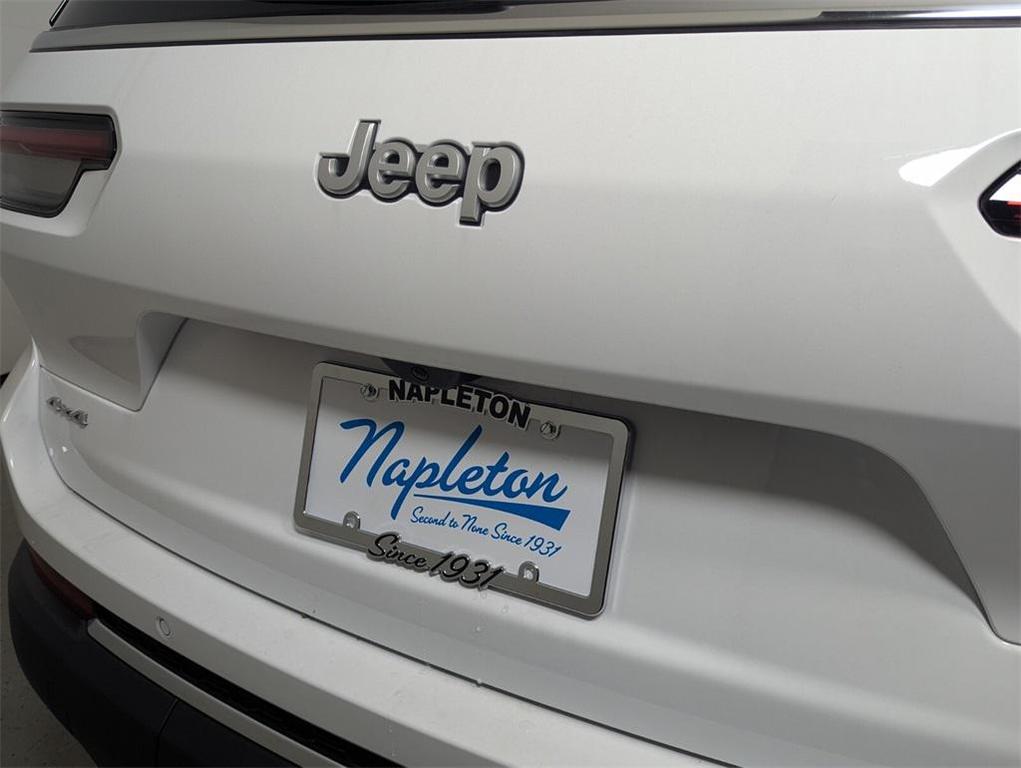 new 2025 Jeep Grand Cherokee L car, priced at $31,742