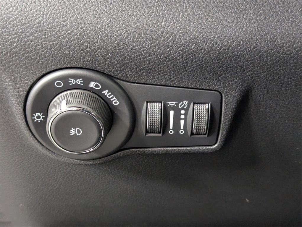 new 2026 Jeep Compass car, priced at $30,395