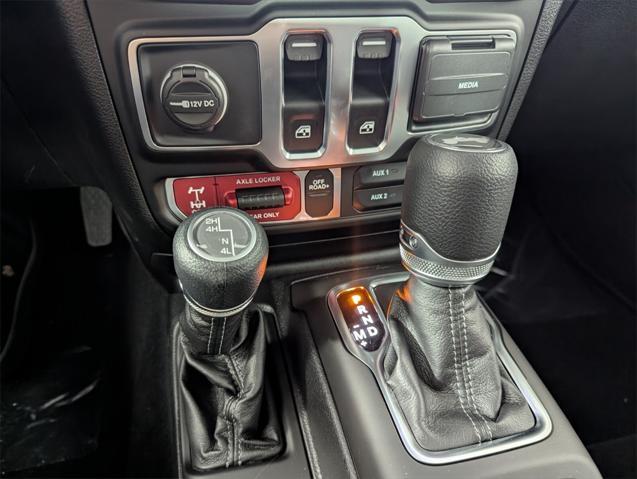 new 2025 Jeep Wrangler car, priced at $40,836