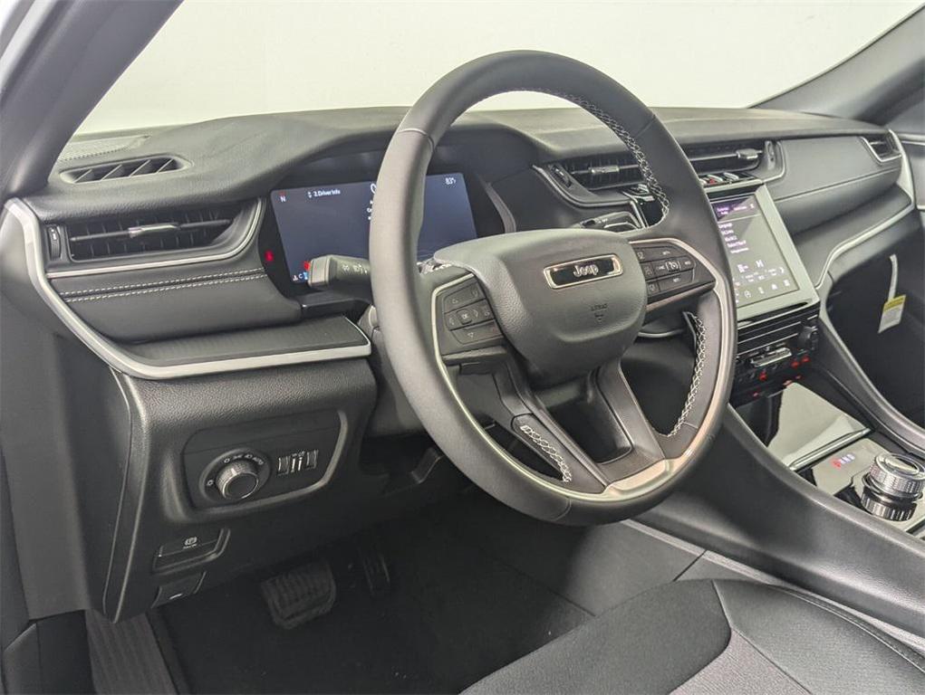 new 2025 Jeep Grand Cherokee L car, priced at $32,271