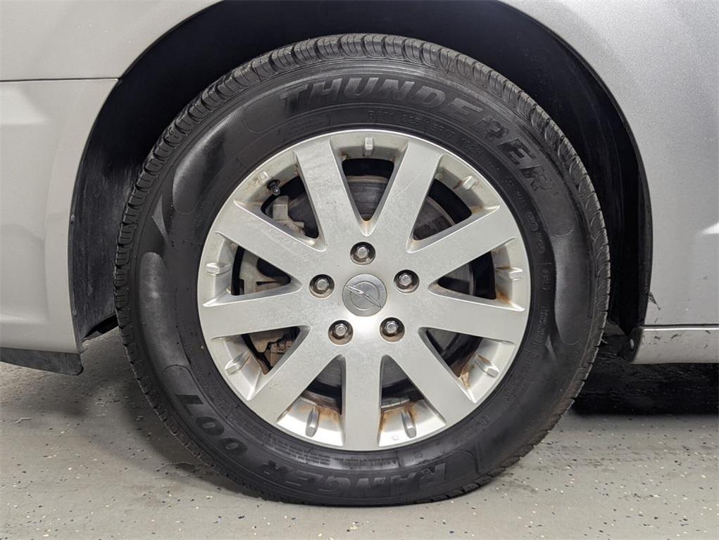 used 2013 Chrysler Town & Country car, priced at $6,992