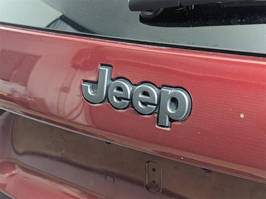 used 2021 Jeep Cherokee car, priced at $19,100