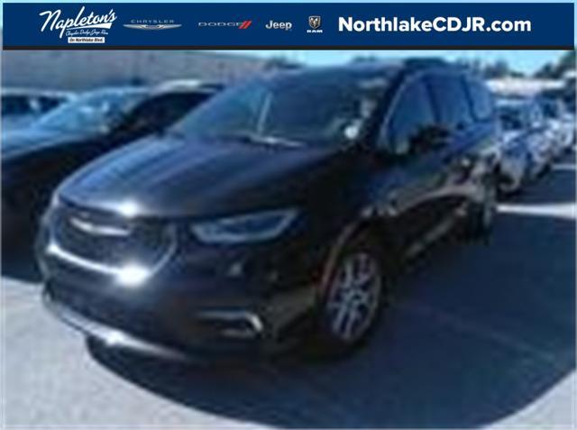 used 2022 Chrysler Pacifica car, priced at $19,999