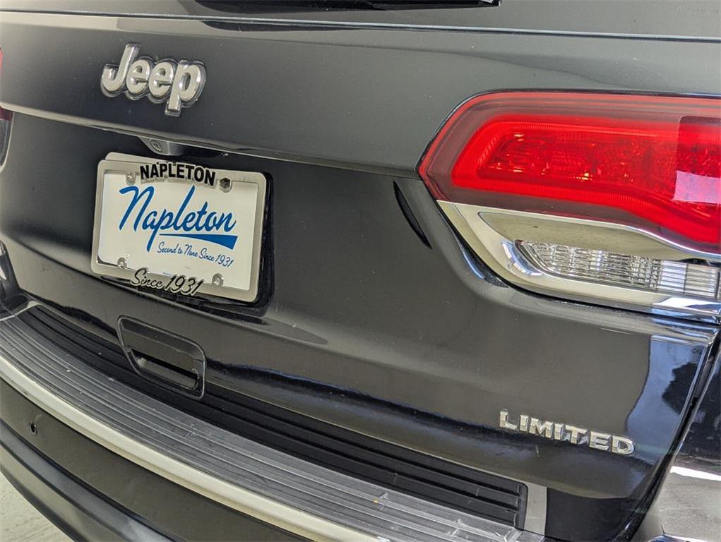 used 2021 Jeep Grand Cherokee car, priced at $19,788