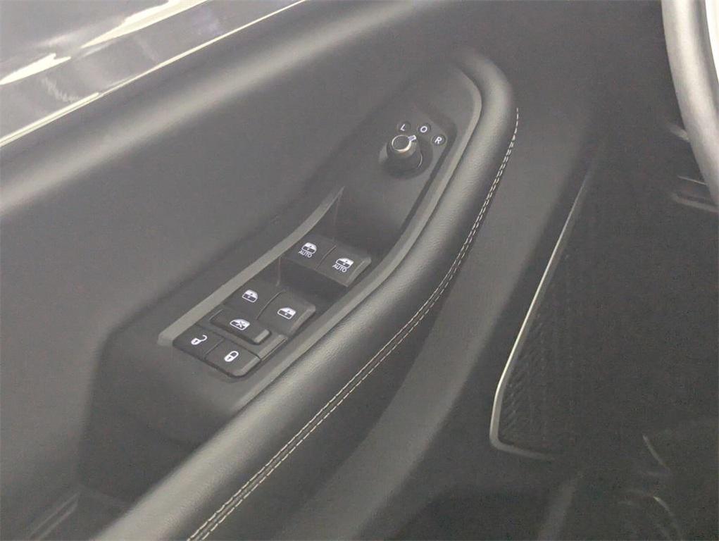 used 2021 Jeep Grand Cherokee L car, priced at $27,988