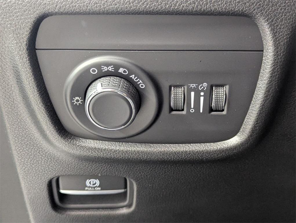 used 2021 Jeep Grand Cherokee L car, priced at $27,988