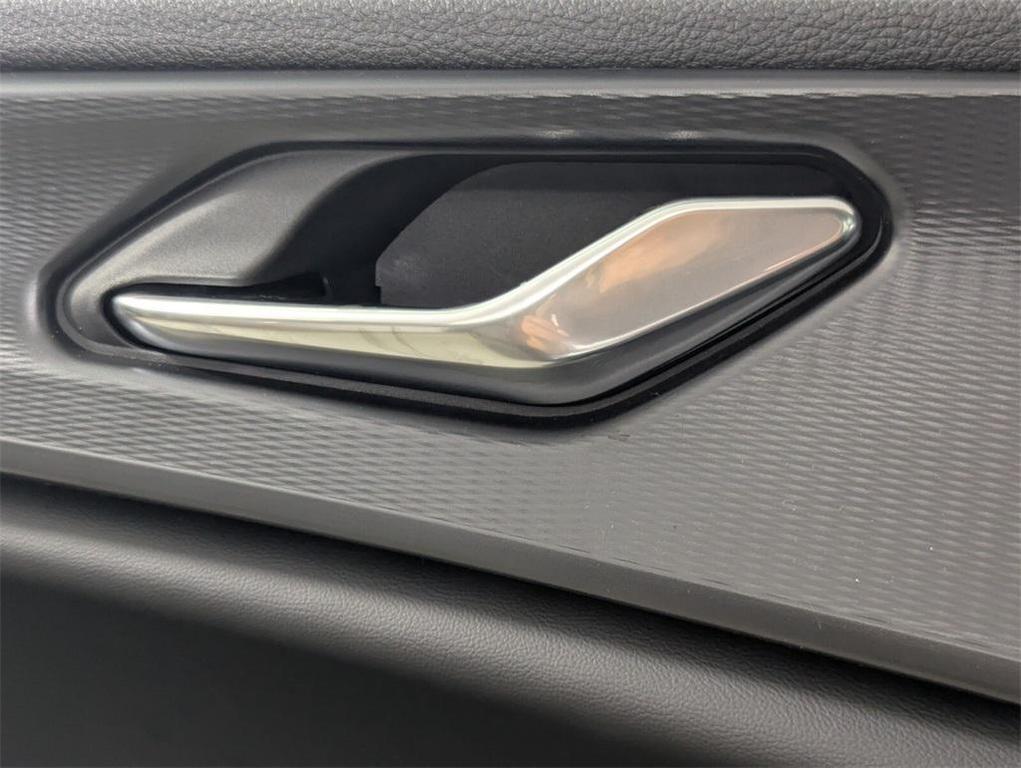 new 2025 Jeep Grand Cherokee car, priced at $34,560