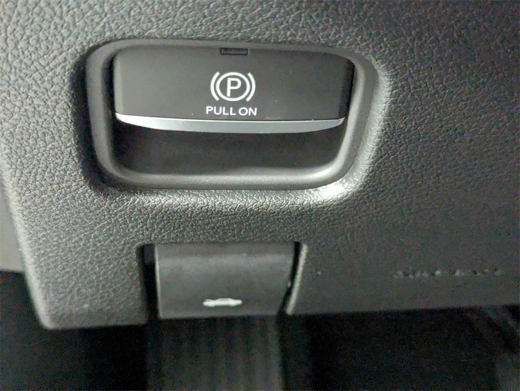 new 2025 Jeep Grand Cherokee car, priced at $34,560