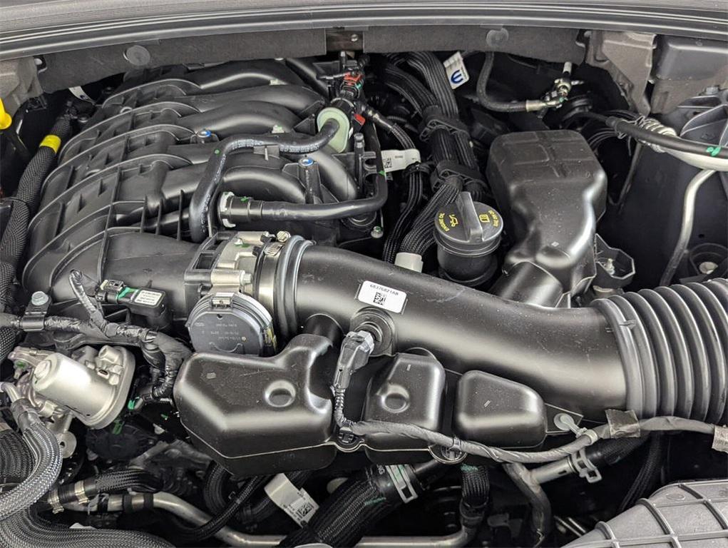 new 2025 Jeep Grand Cherokee car, priced at $34,560