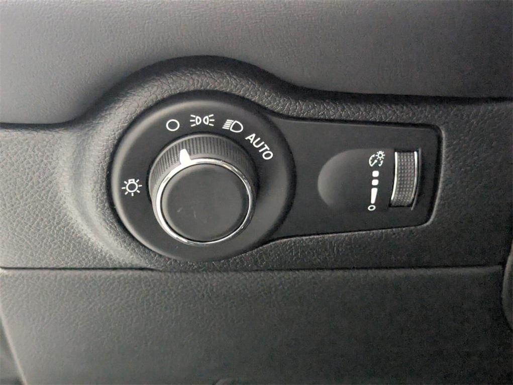 new 2026 Dodge Durango car, priced at $45,577