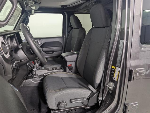 new 2025 Jeep Gladiator car, priced at $42,044