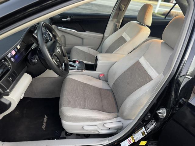 used 2014 Toyota Camry Hybrid car, priced at $12,521