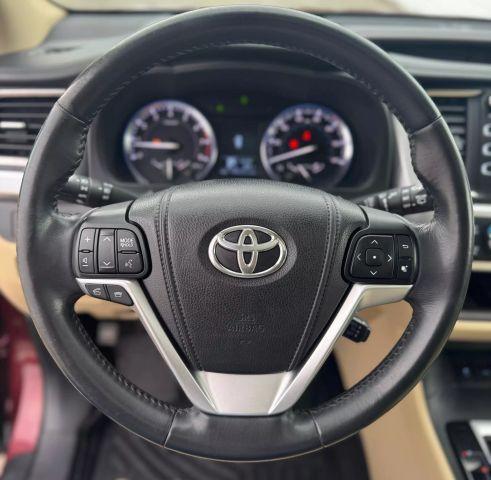 used 2014 Toyota Highlander car, priced at $14,595