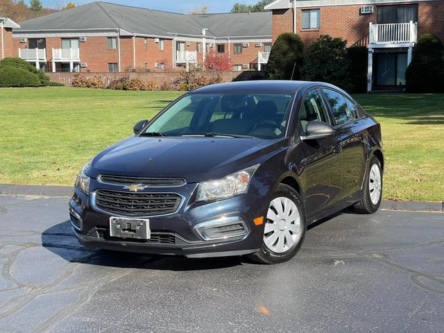 used 2015 Chevrolet Cruze car, priced at $6,898