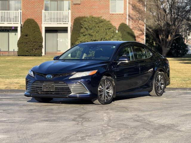 used 2022 Toyota Camry Hybrid car, priced at $22,496