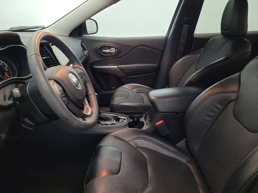 used 2022 Jeep Cherokee car, priced at $24,695