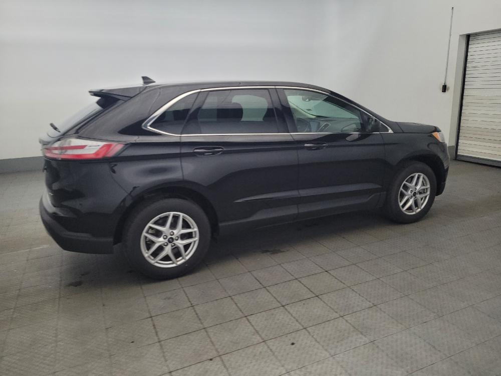 used 2024 Ford Edge car, priced at $25,595