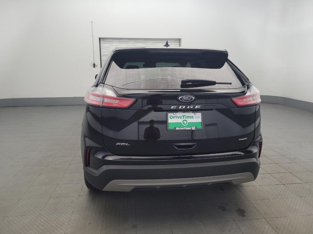 used 2024 Ford Edge car, priced at $25,595